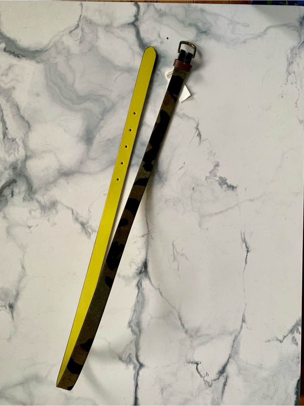 GAP Yellow & Camouflage Calf Hair Thin Decorative Women’s Belt Sz M